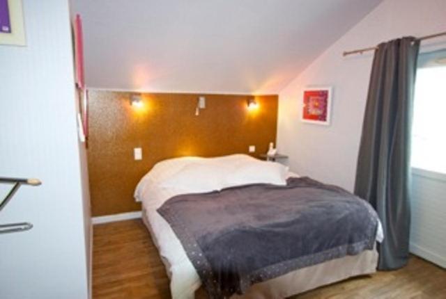 Hotel Castel Du Pont D Oly Jurançon Zimmer foto